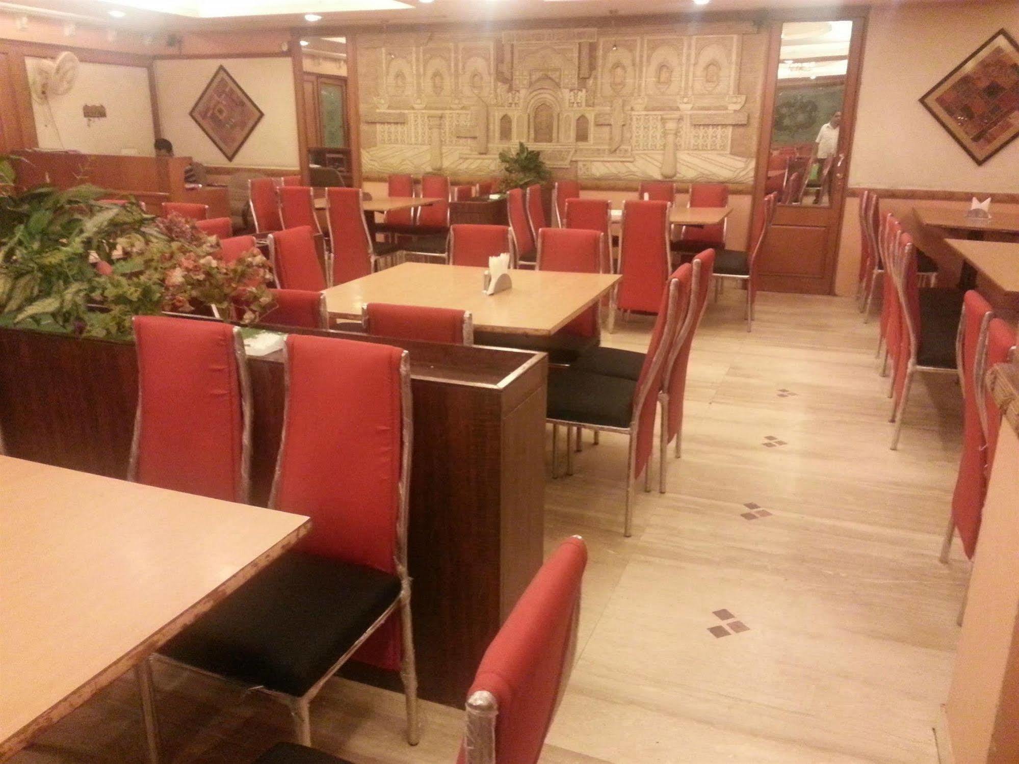 Hotel Tara International Hyderabad Exterior foto